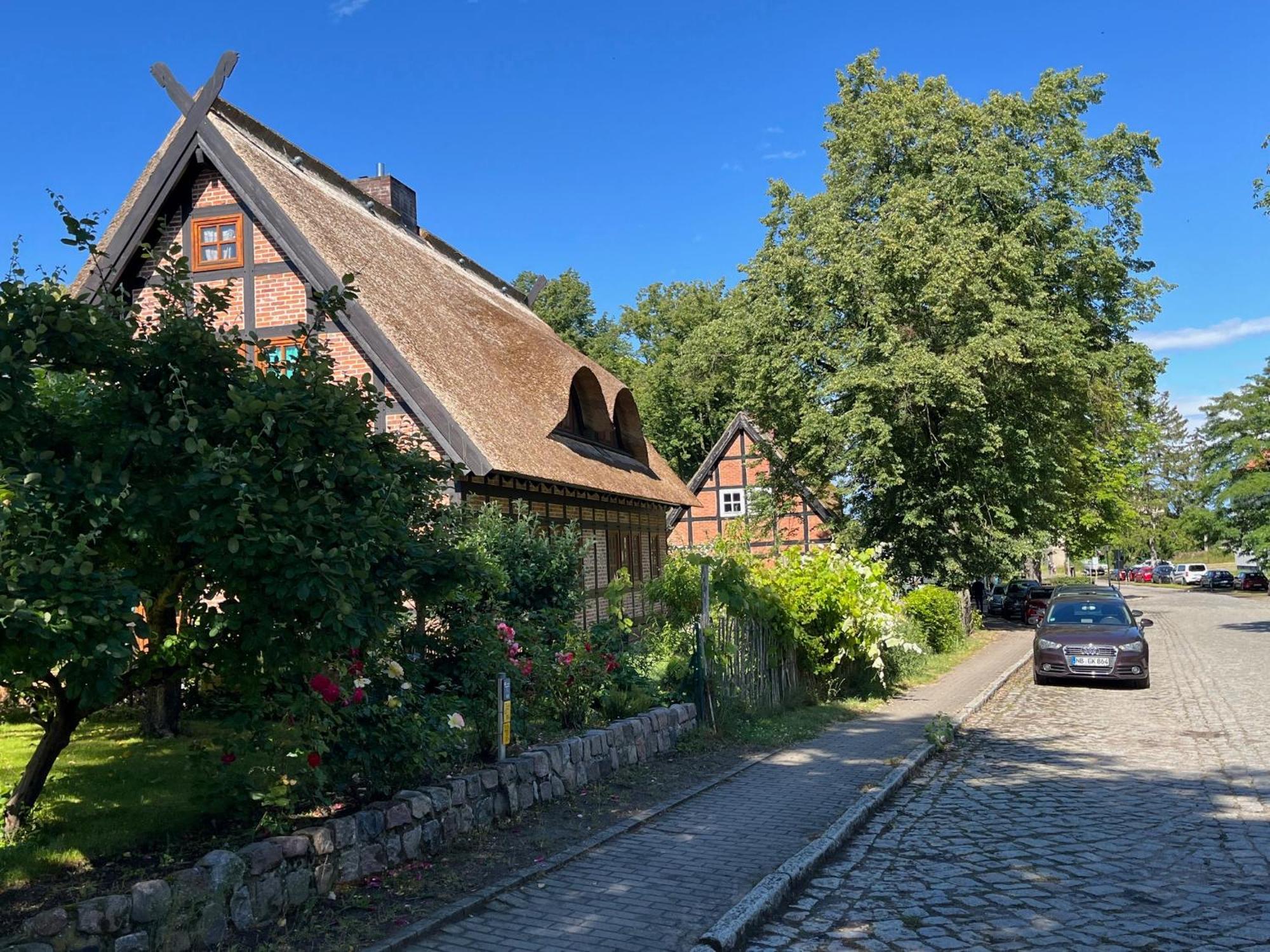 Pfarrhaus Tollensesee Penzlin Esterno foto
